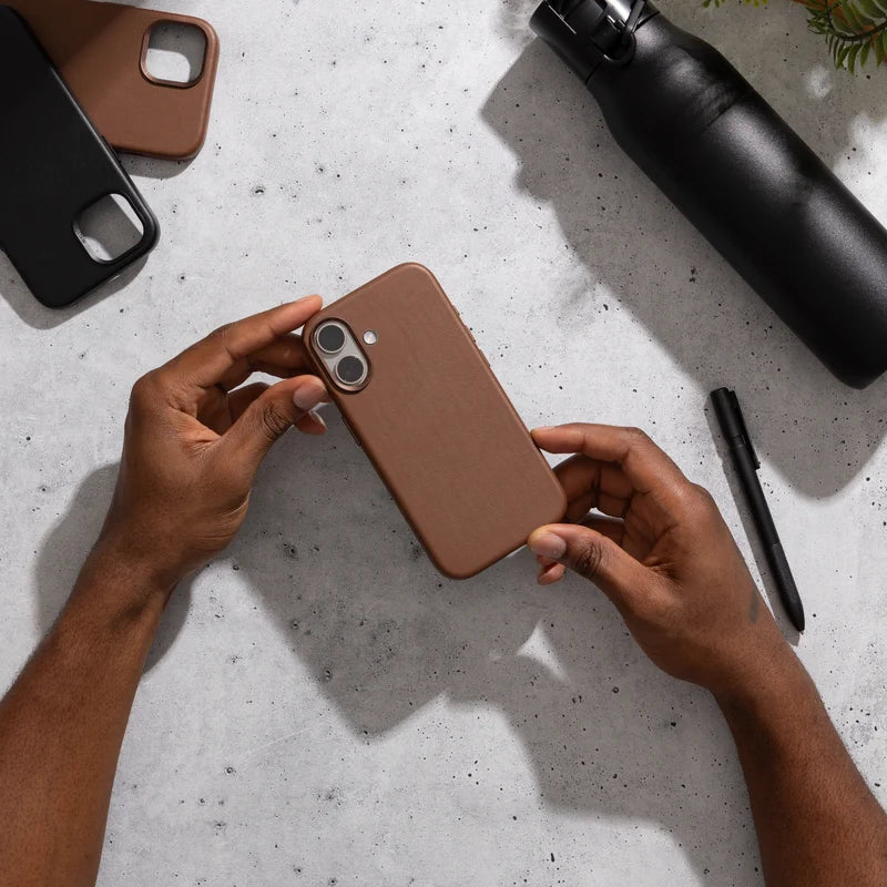 iPhone 17 Case Leather