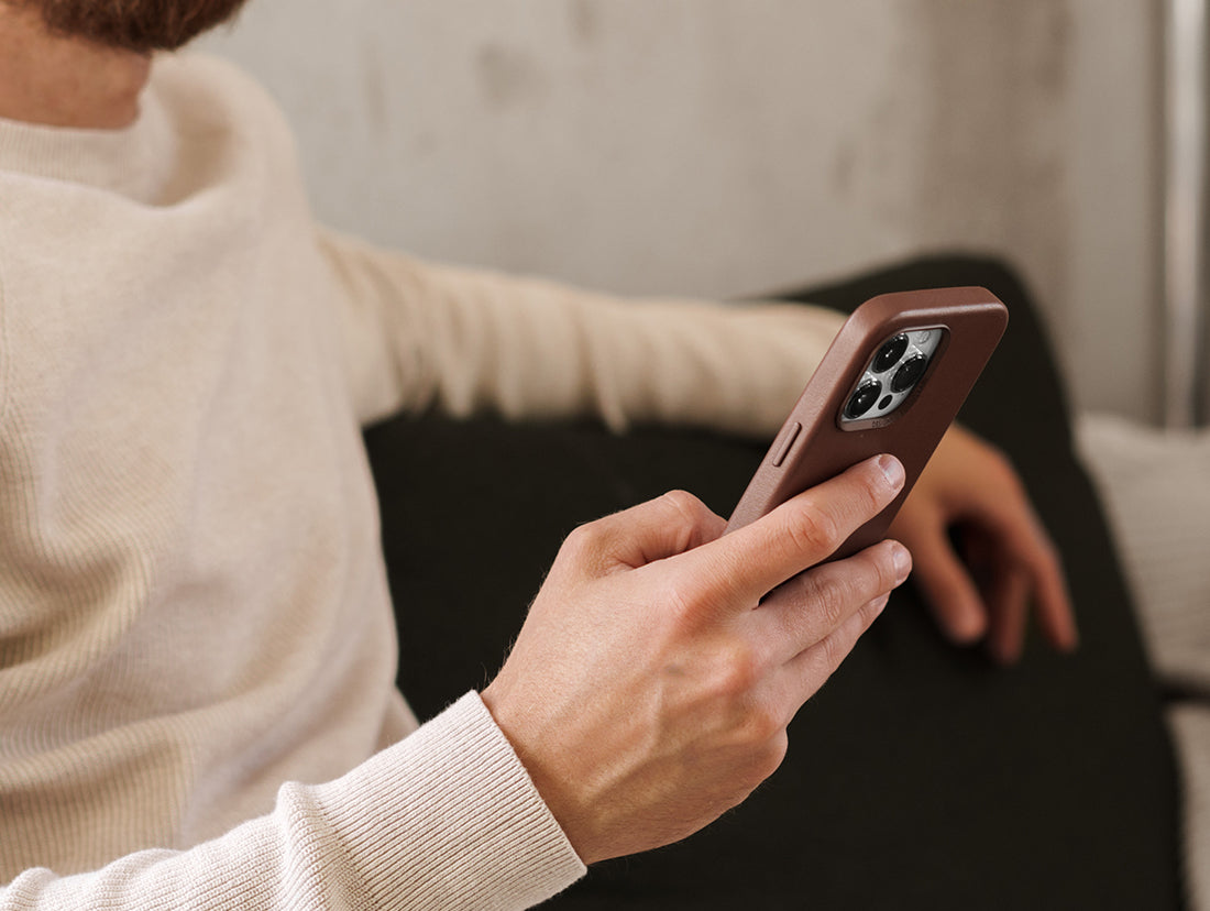 Vegan Leather Case iPhone 15