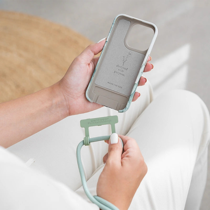 Crossbody Case iPhone 12 / 12 Pro Aqua Green