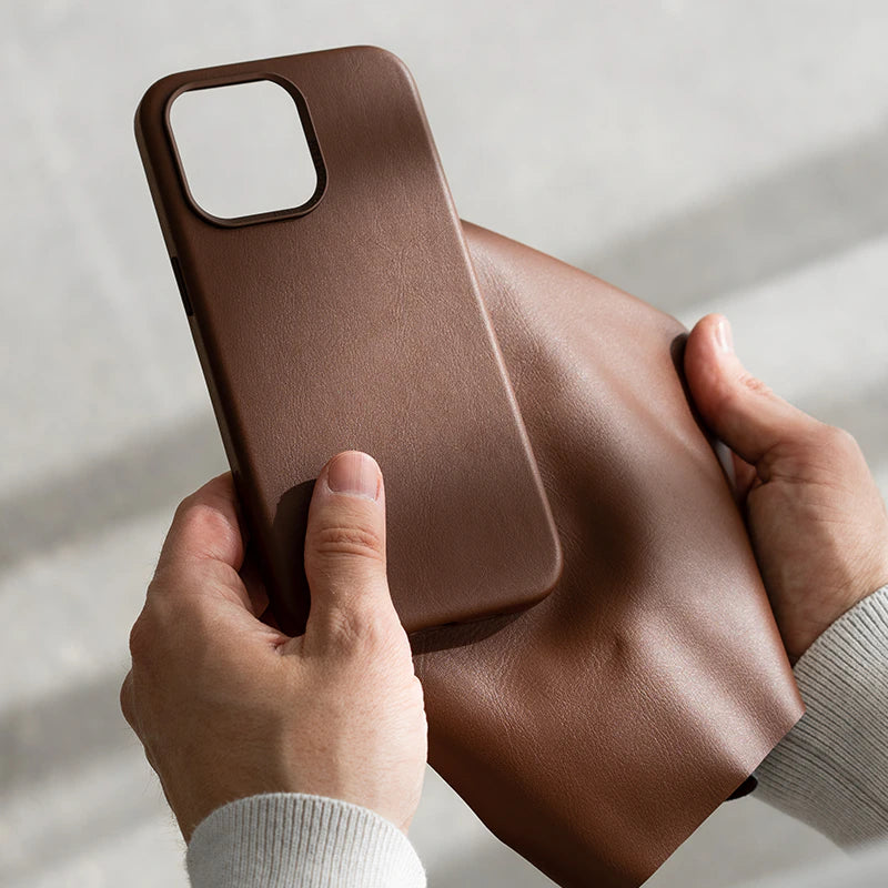 Vegan Leather Case iPhone 15 Plus Brown
