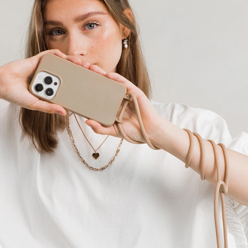 Replaceable Crossbody Case chain brown