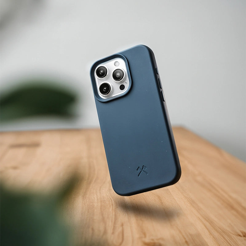 Iphone 15 sustainable organic phone case navy blue