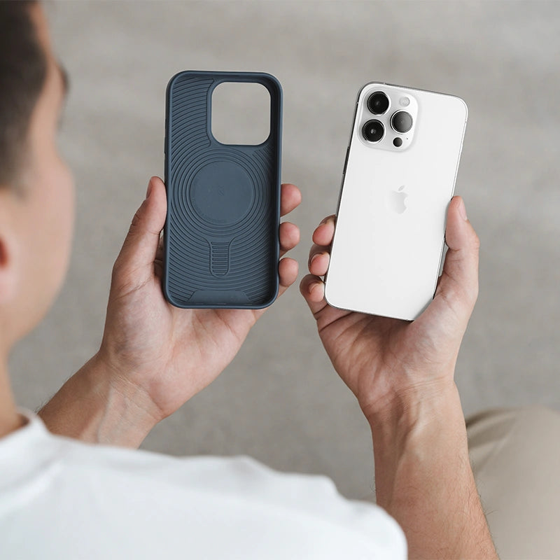 Iphone 15 sustainable organic phone case navy blue