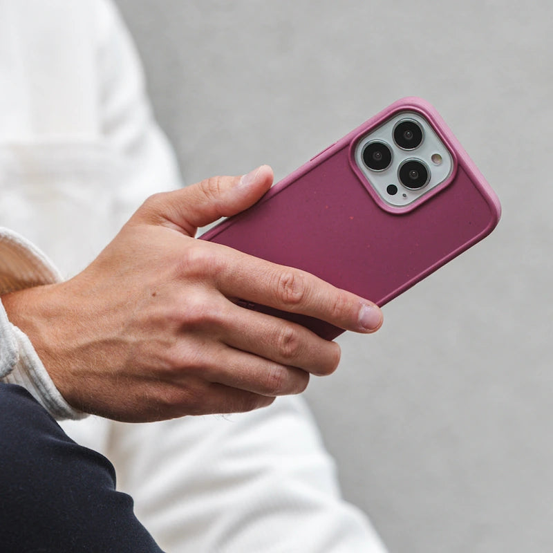 iPhone 13 Pro Max phone case sustainable wine red