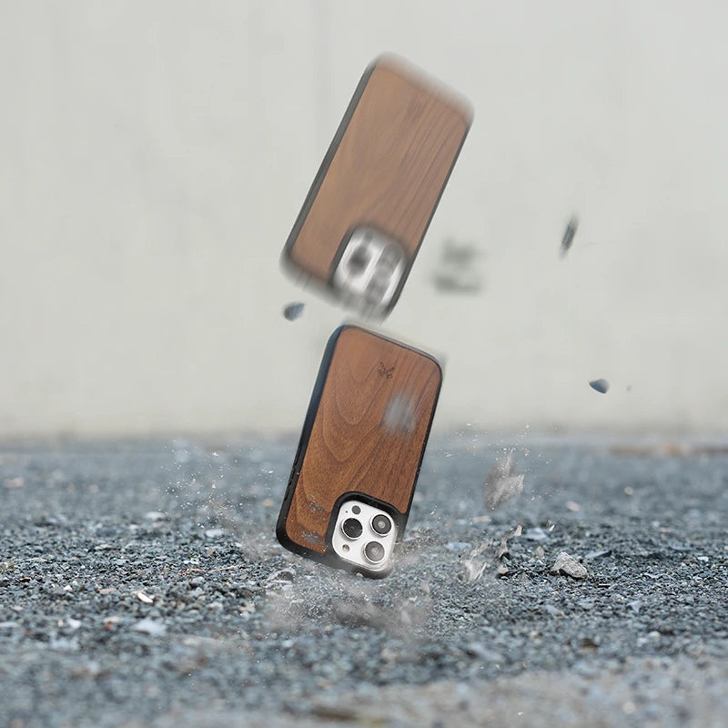 iPhone 17 Pro Case Walnut