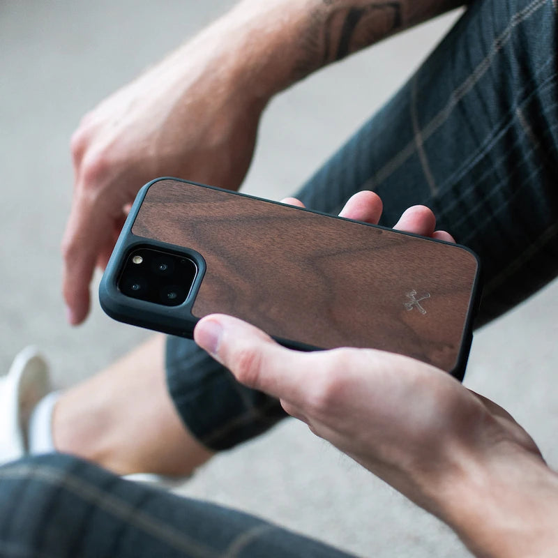 Iphone 11 Pro Max wood phone case