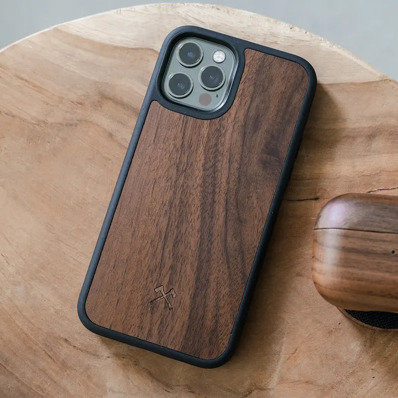 Iphone 12 Pro Max wood phone case