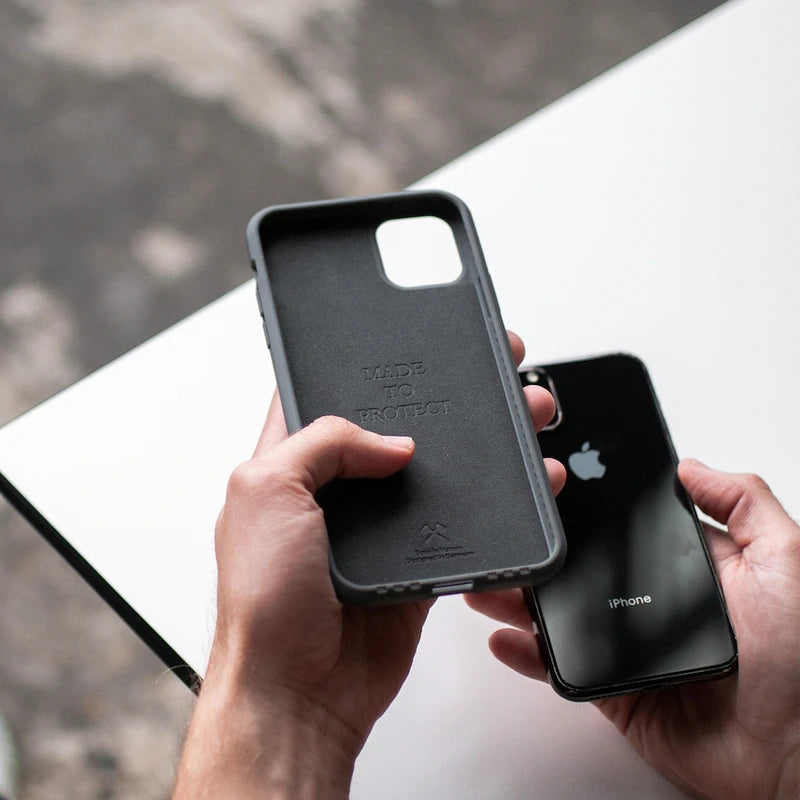 Iphone 11 Pro stone phone case