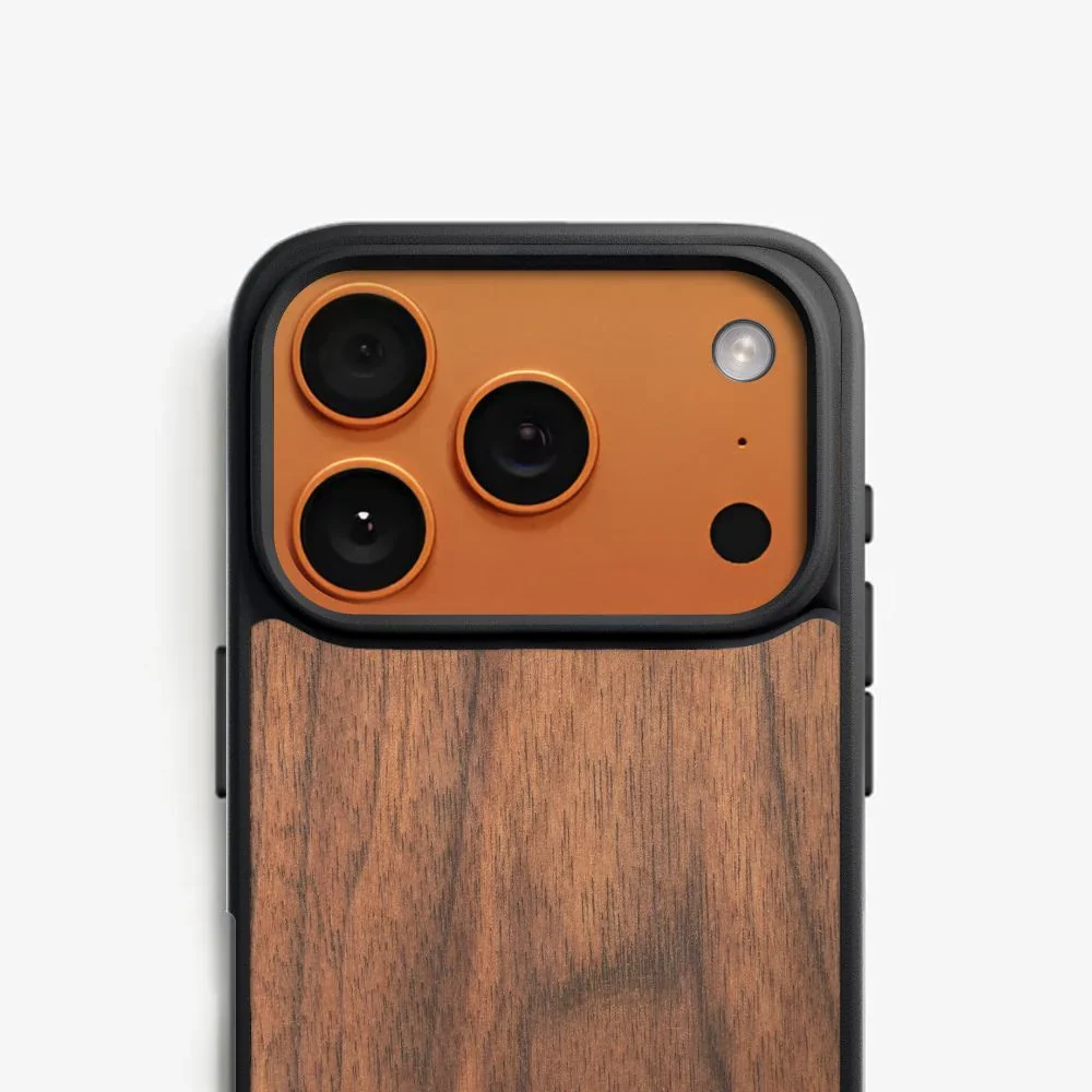 iPhone 17 Pro Case Walnut with MagSafe