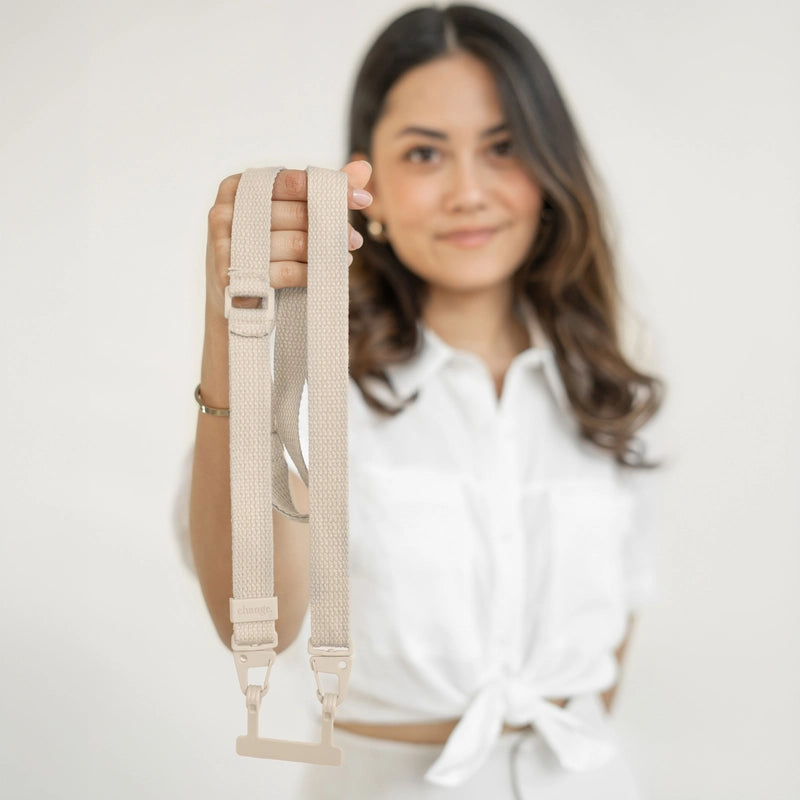 iPhone 16 Pro Crossbody Case with Strap White