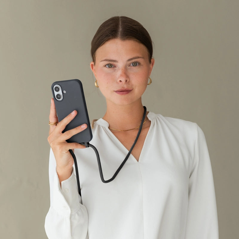 iPhone 16 Pro Max Crossbody Case Black