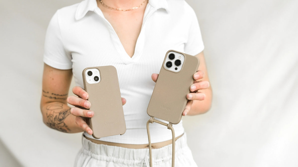 iPhone 14 Crossbody Case with removable cord | Woodcessories