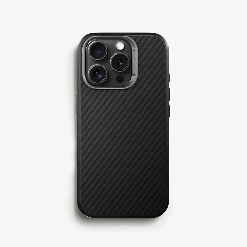 iPhone 15 Pro Carbon Case with MagSafe