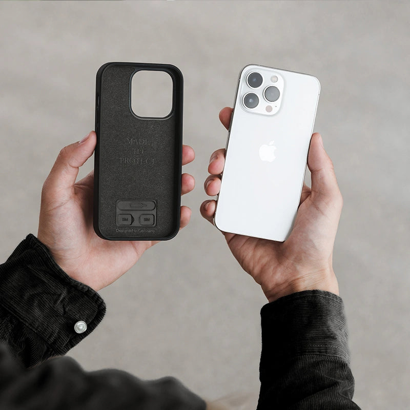 Crashproof iPhone 13 MagSafe Cases | Woodcessories, €44.90 Crashproof iPhone 13 MagSafe Cases | Woodcessories, €44.90