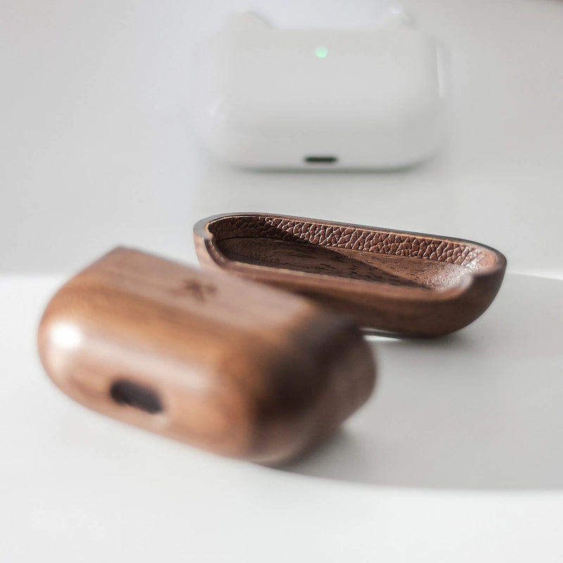 AirPods Pro Case Wood Walnut