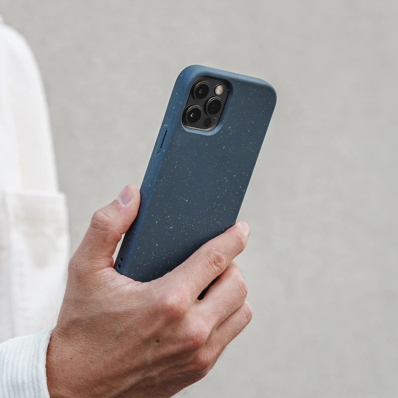 Bio Case + Fullscreen Tempered Glass iPhone 11 Navy