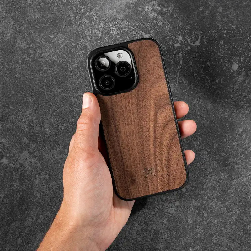 iPhone 16 Pro Max Case Walnut