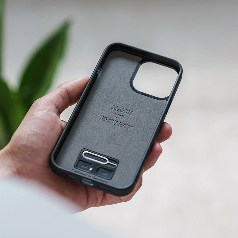 Iphone 13 Pro wood MagSafe phone case