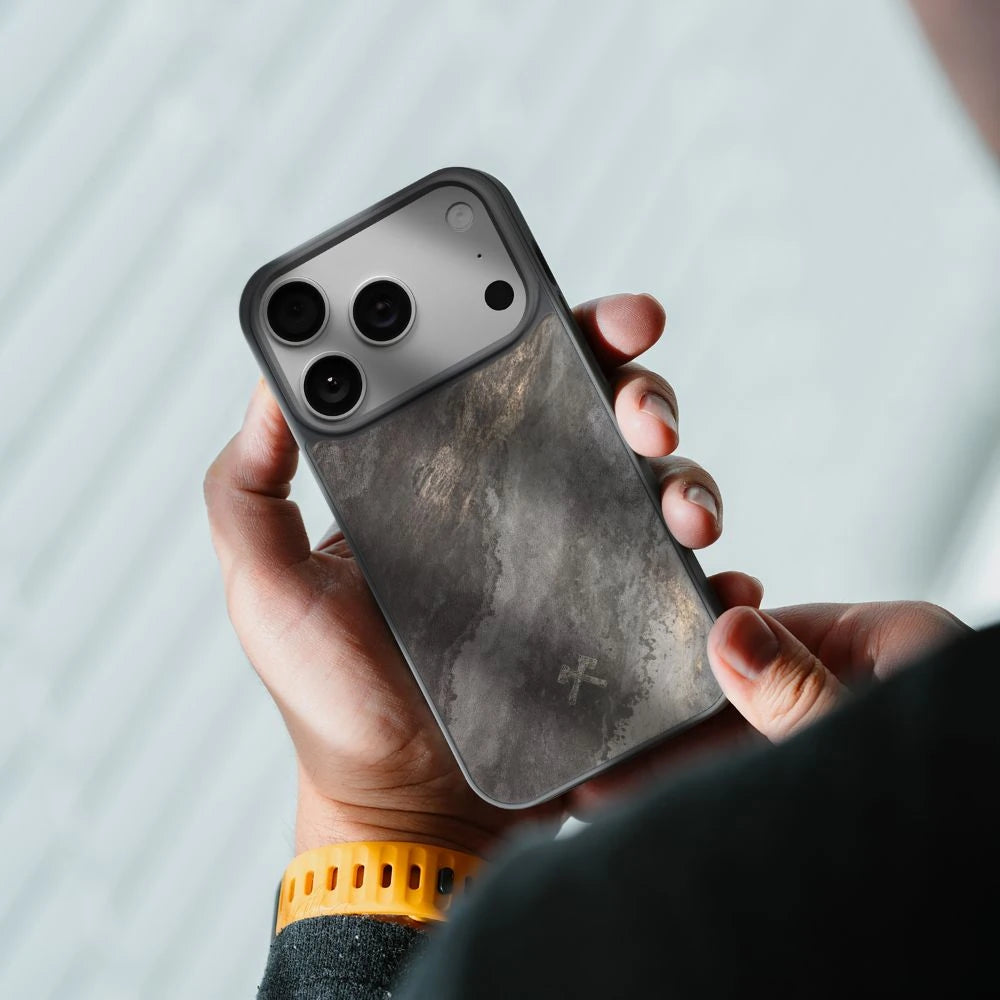iPhone 17 Pro Case Stone with MagSafe