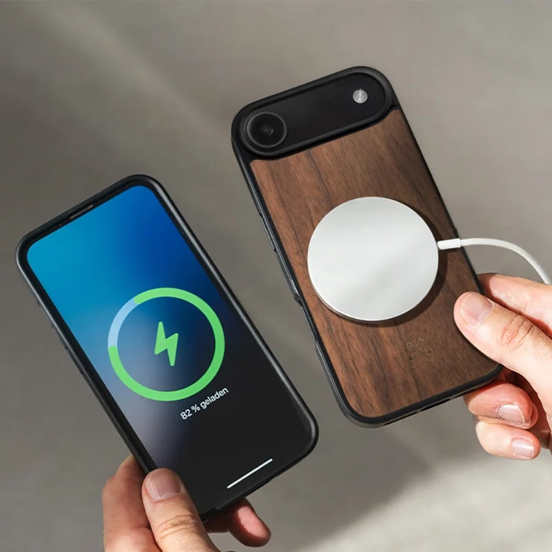 iPhone 17 Air Case Walnut with MagSafe