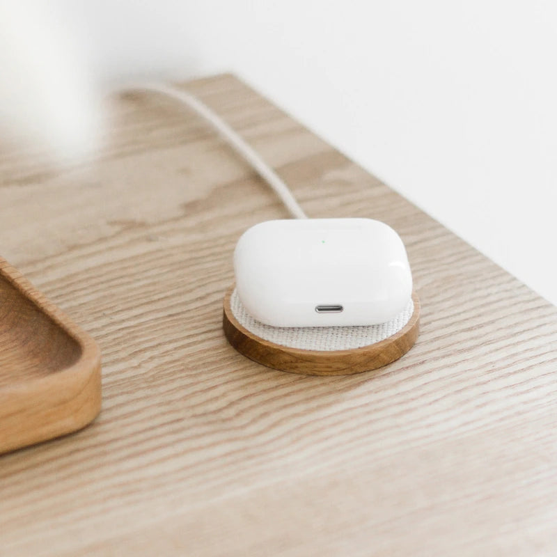 MagSafe Wireless Charger Oak