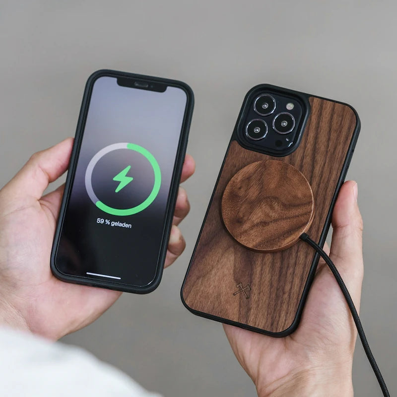 MagSafe Wireless Charger Walnut